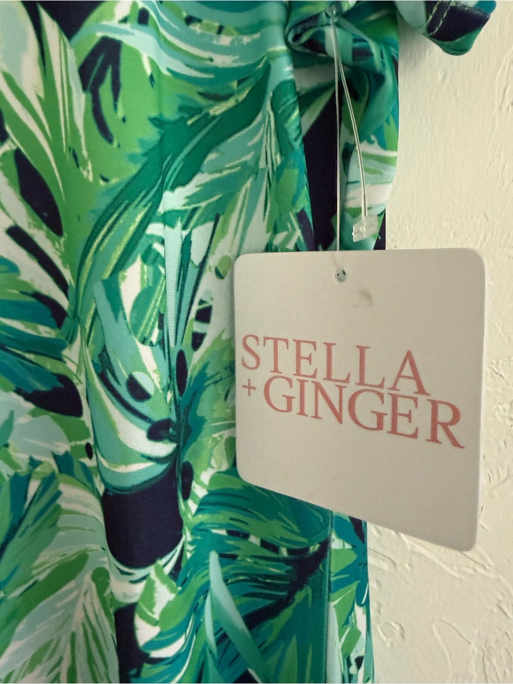 Stella + Ginger Palm Print O Ring Cutout Dress Large NWT - Picture 3 of 7